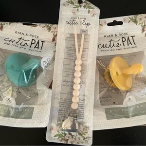 Ryan And Rose Bundle. 2 Cutie pats & 1 Clip